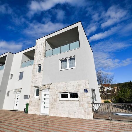 فيلا Deluxe Triplex Antea Sukošan المظهر الخارجي الصورة